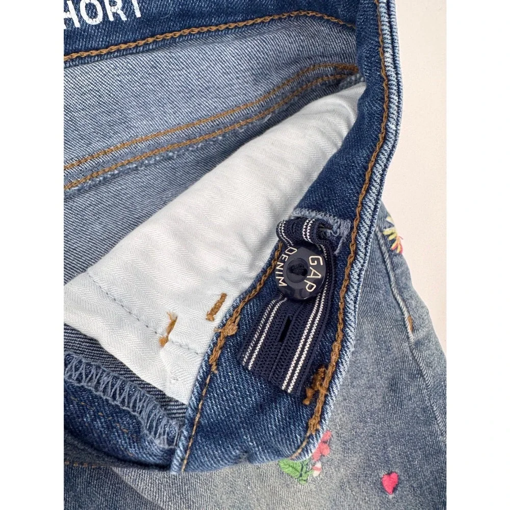GAP boho embroidered